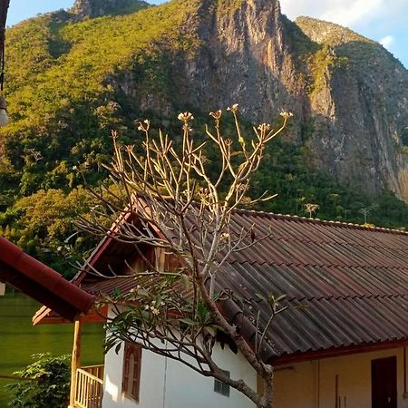 Sunrise Guest House Nong Khiaw Exterior photo