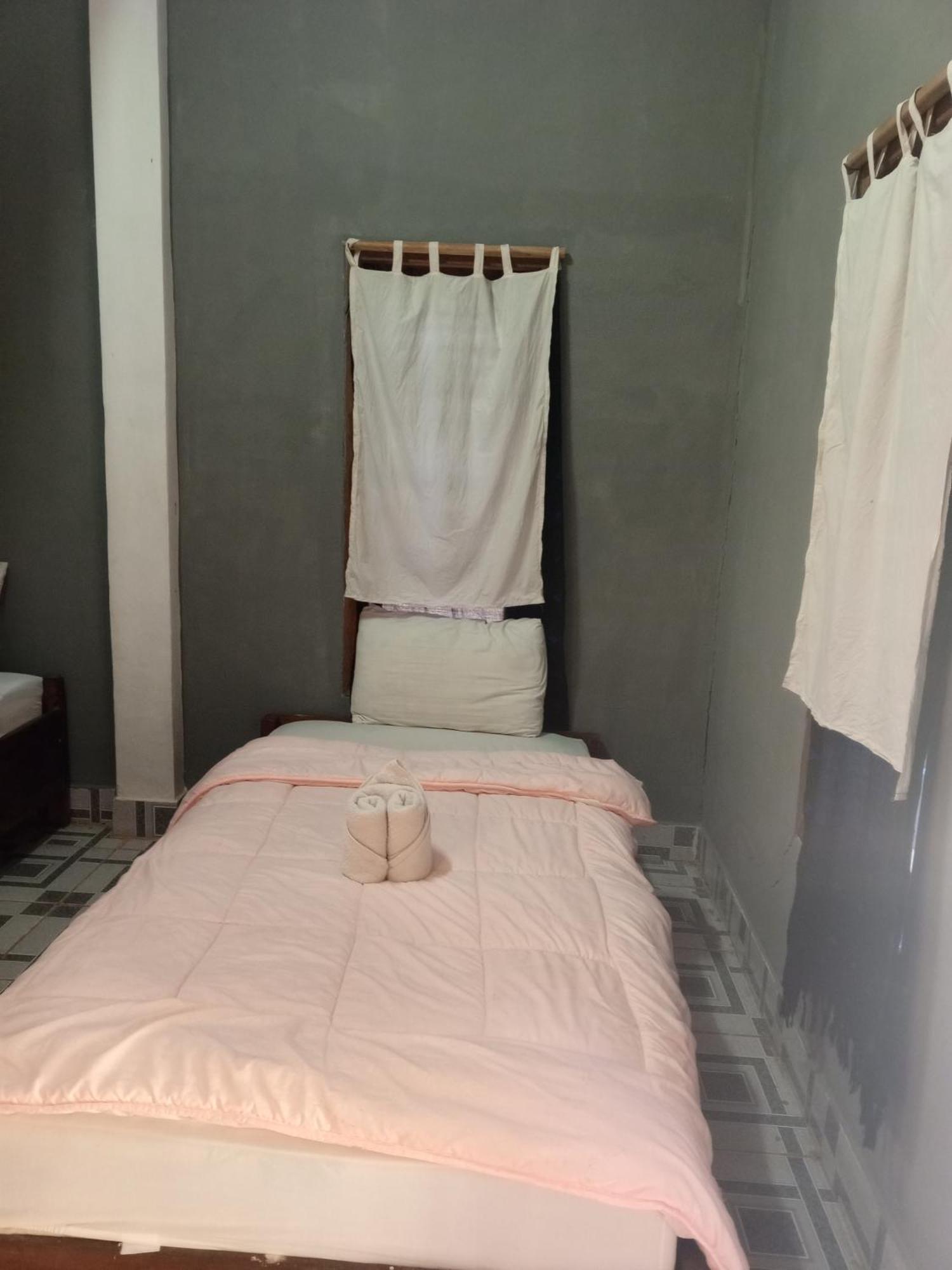 Sunrise Guest House Nong Khiaw Room photo